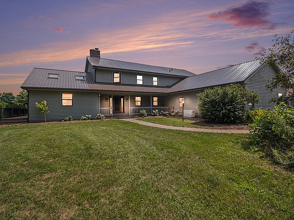 5th image of 10989 Scio Church Rd