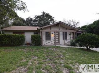 7402 Mountain Oak Trl, Live Oak, TX 78233