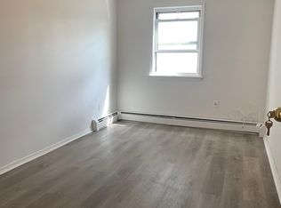 2268 E 15th St, Brooklyn, NY 11229