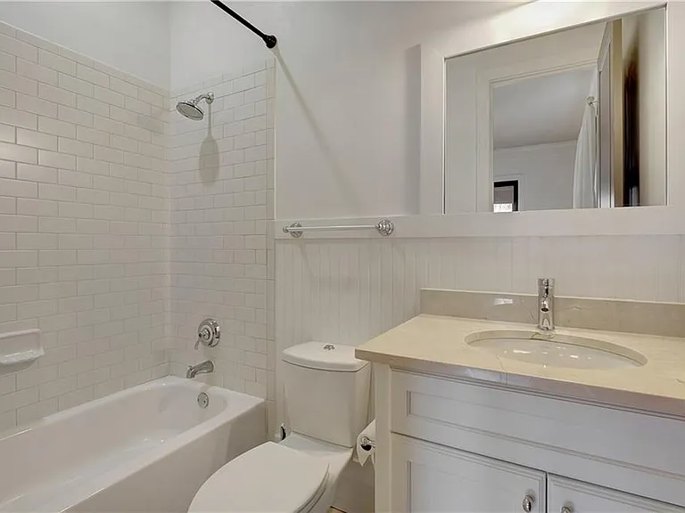 10559 Serenbe Ln — Photo 7