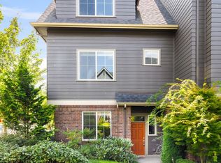 853 4th Ave NE, Issaquah, WA 98029