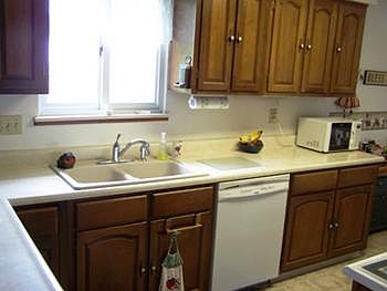 3rd image of 5700 Barberry Ln