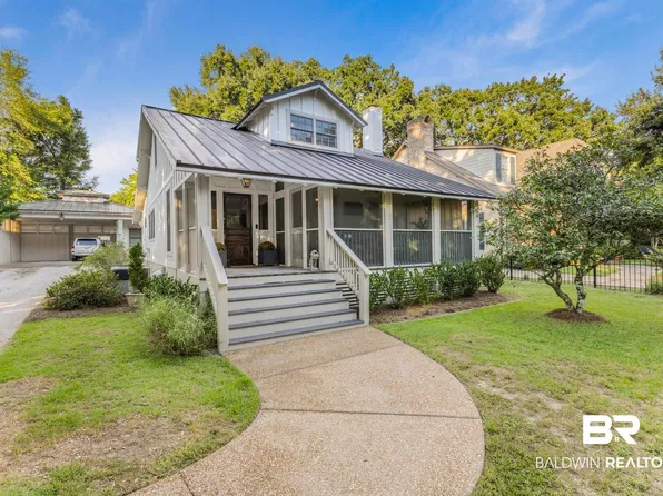 155 Pier St, Fairhope, AL 36532