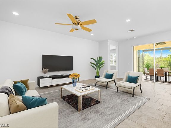 4th image of 3093 Amadora Cir