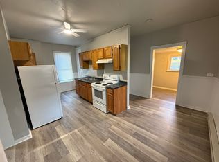 76 E Church St #A, Stevens, PA 17578