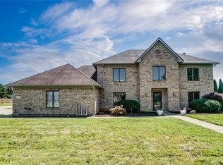 7797 Court Ridge Ln, Fairborn, OH 45324