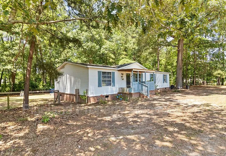 4216 Riverpoint Dr — Photo 2
