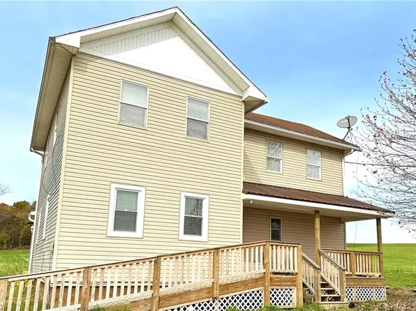 547 N Washington Rd, West Sunbury, PA 16061