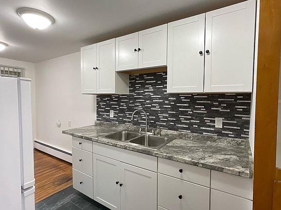 3rd image of 2345 Minor Ave E APT 22