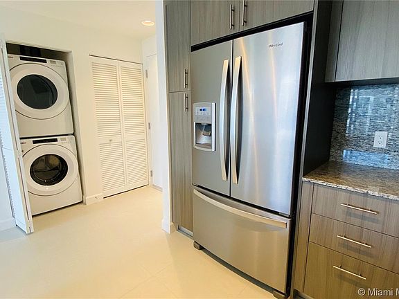 4th image of 5350 NW 84th Ave #1804