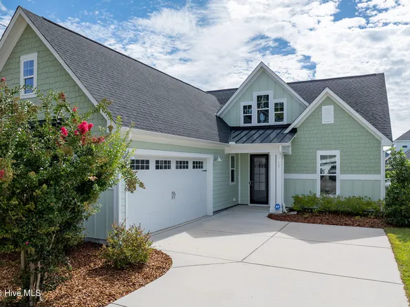13 Meon Lane, Hampstead, NC 28443