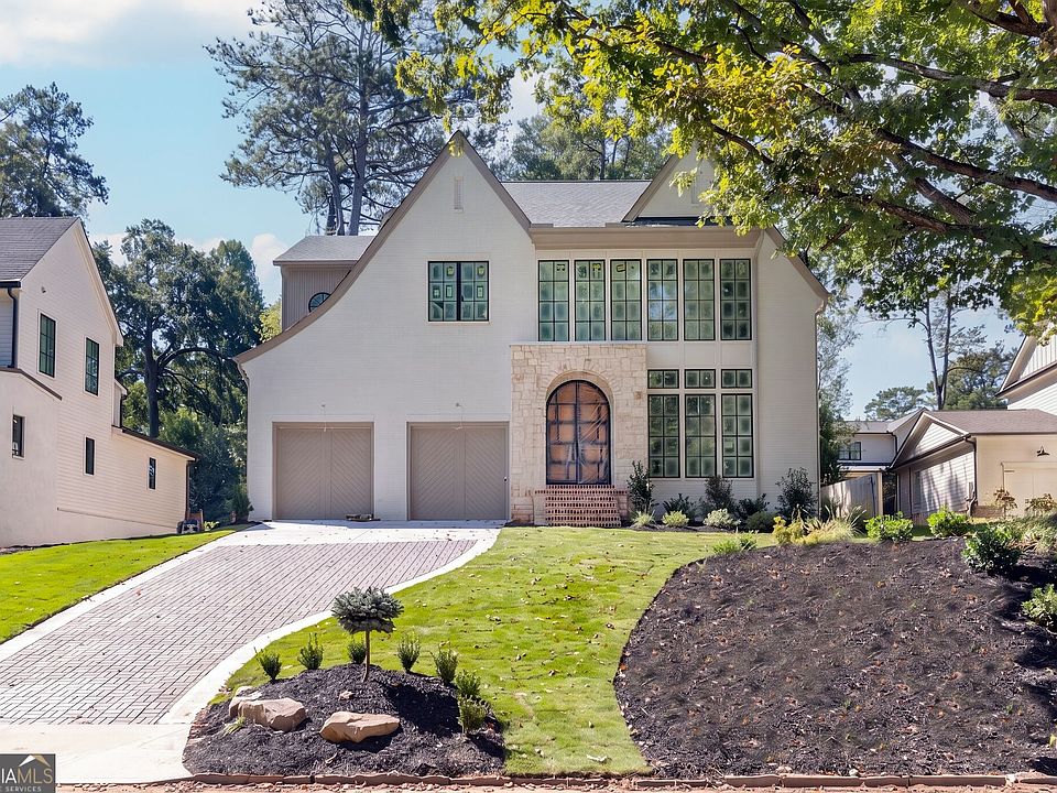 1st image of 2756 Winding Ln