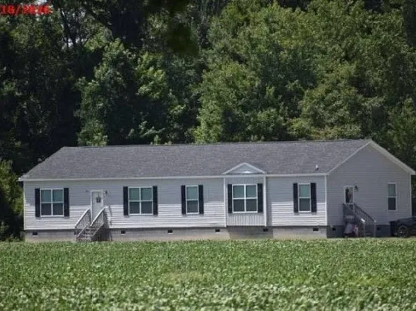 148 Shelsia Dr, Maxton, NC 28364