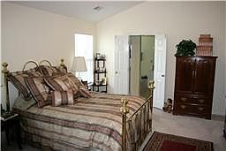 5th image of 5648 Traceside Dr