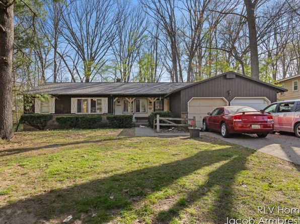 5794 Ridgebrook Dr SE #1