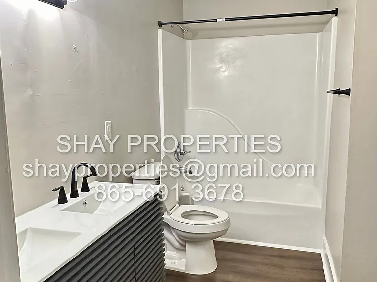 5016 Tenwood Dr — Photo 11