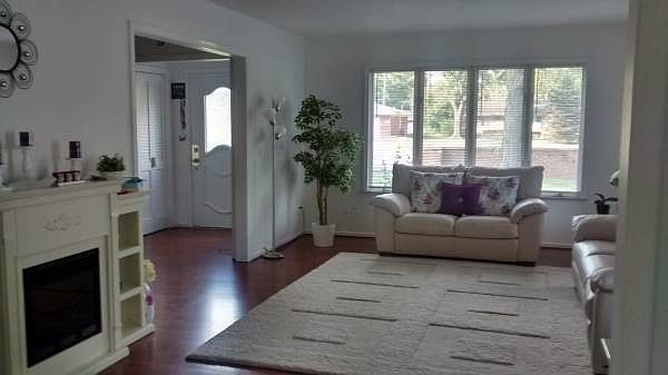 2nd image of 4445 W Sylvania Ave APT A1