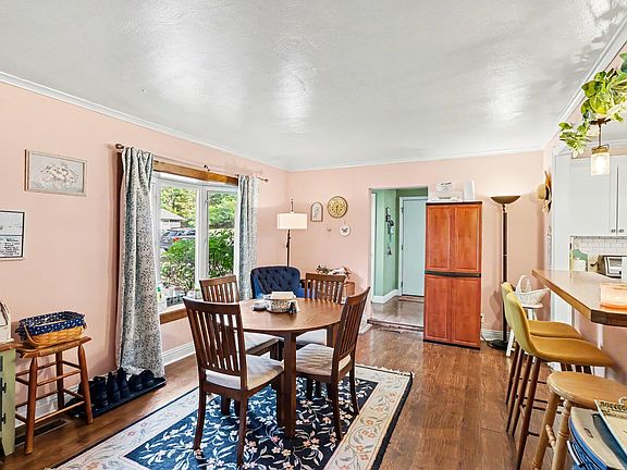 5th image of 4149 Rivington St