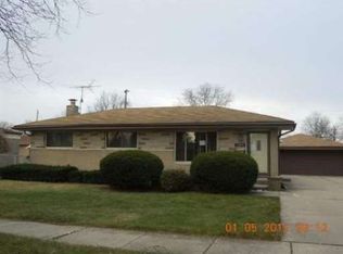 32809 Wareham Ct, Warren, MI