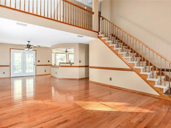 10 Enscore Ct, Hampton, VA 23666