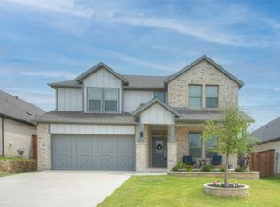 5661 Barco Rd, Fort Worth, TX 76126