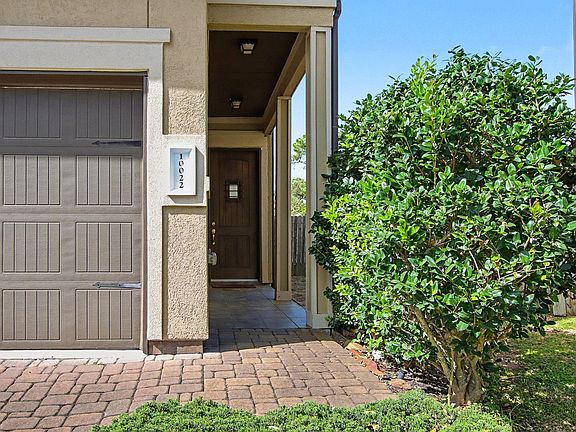 4th image of 10022 Spring Shadows Park Cir