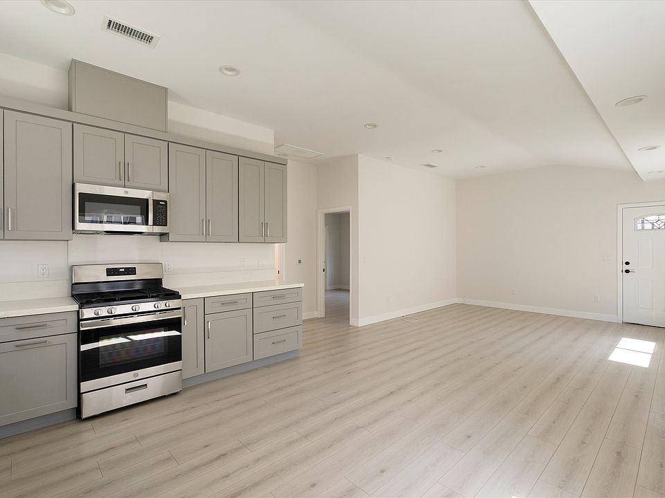 1st image of 1207 N Kingsley Dr #1207