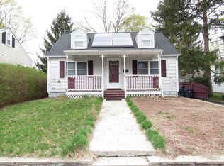 11 Fulton St, Methuen, MA 01844