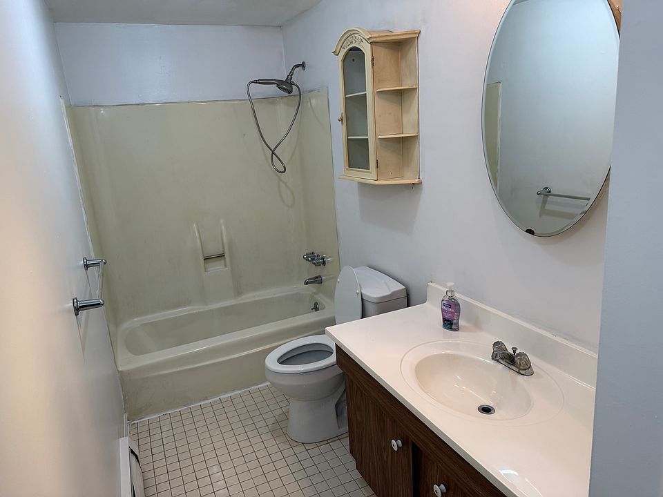 1st image of 314 Blackstone Vlg