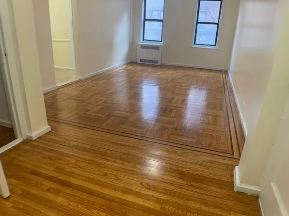 10 Hillside Avenue image 1 of 14