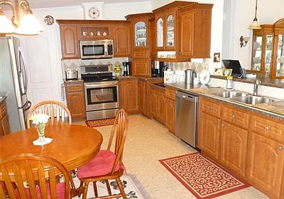 3rd image of 2432 Pier Dr