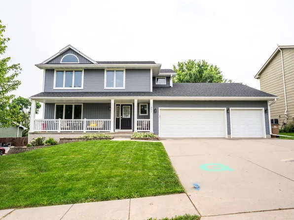 301 W Maple St, Runnells, IA 50237