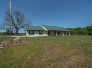 620 County Road 3332, Omaha, TX 75571