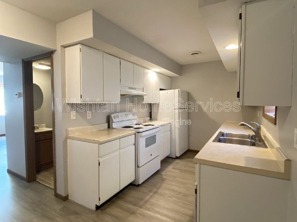 300 N Clay St APT A