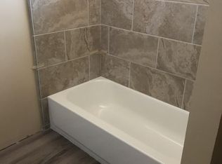 805 Monterey St APT A, Bakersfield, CA 93305