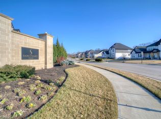 2644 White Pine Dr, Villa Hills, KY 41017