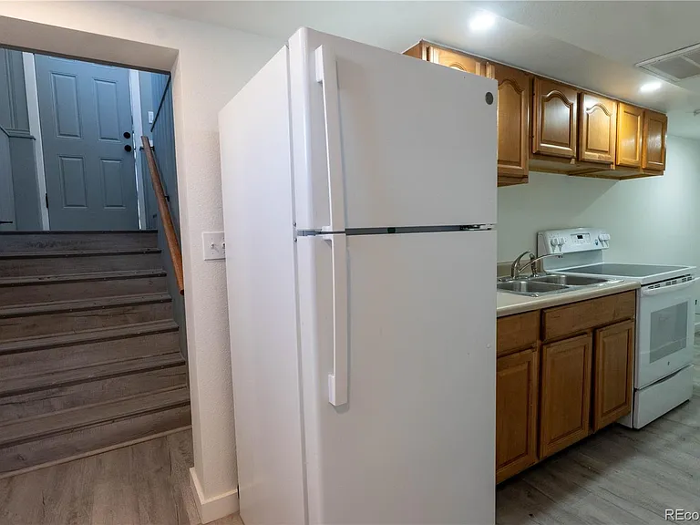 6446 Monaco St #B — Photo 15