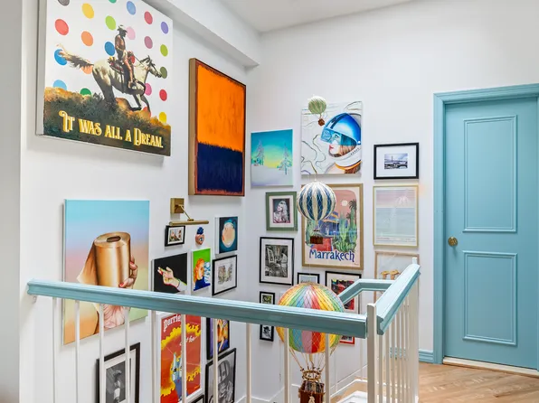 347 West 22nd Street image 11 of 11