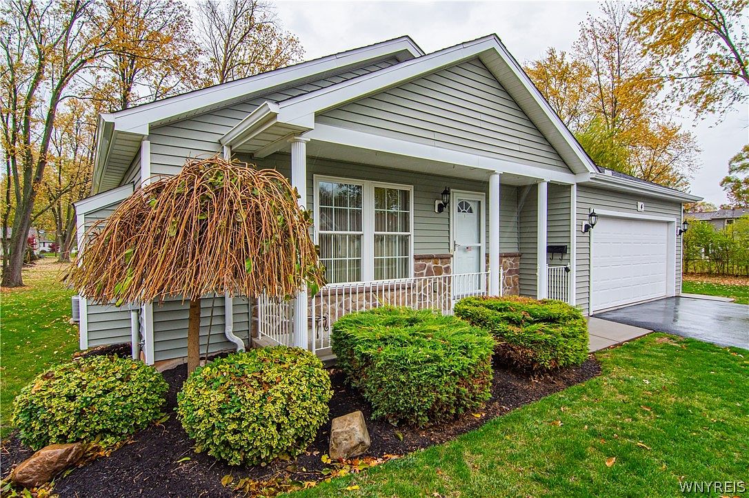 4 Kathleen Ct, Lewiston, NY 14092 Zillow