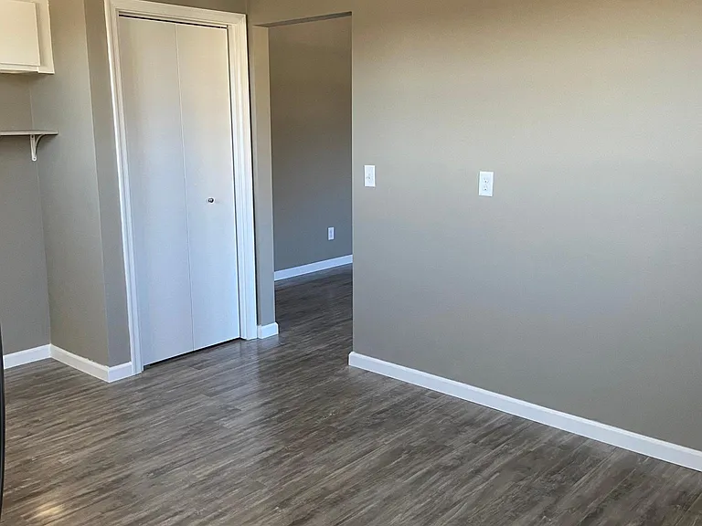 730 Clevio St #2 — Photo 4