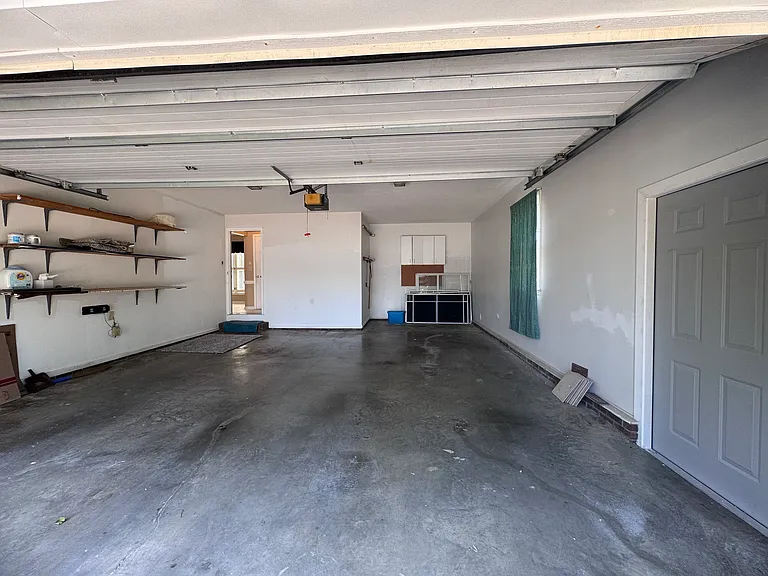 801 Driftwood Dr — Photo 44