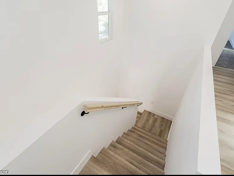 1385 Louisiana Lakes Ave — Photo 1