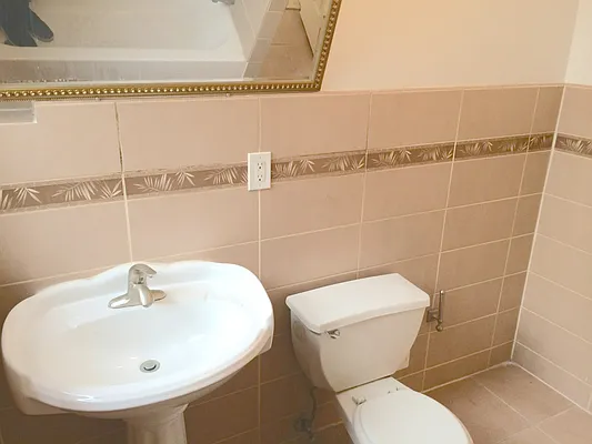 Rented by Sohayegh Enterprises Corp. | media 21