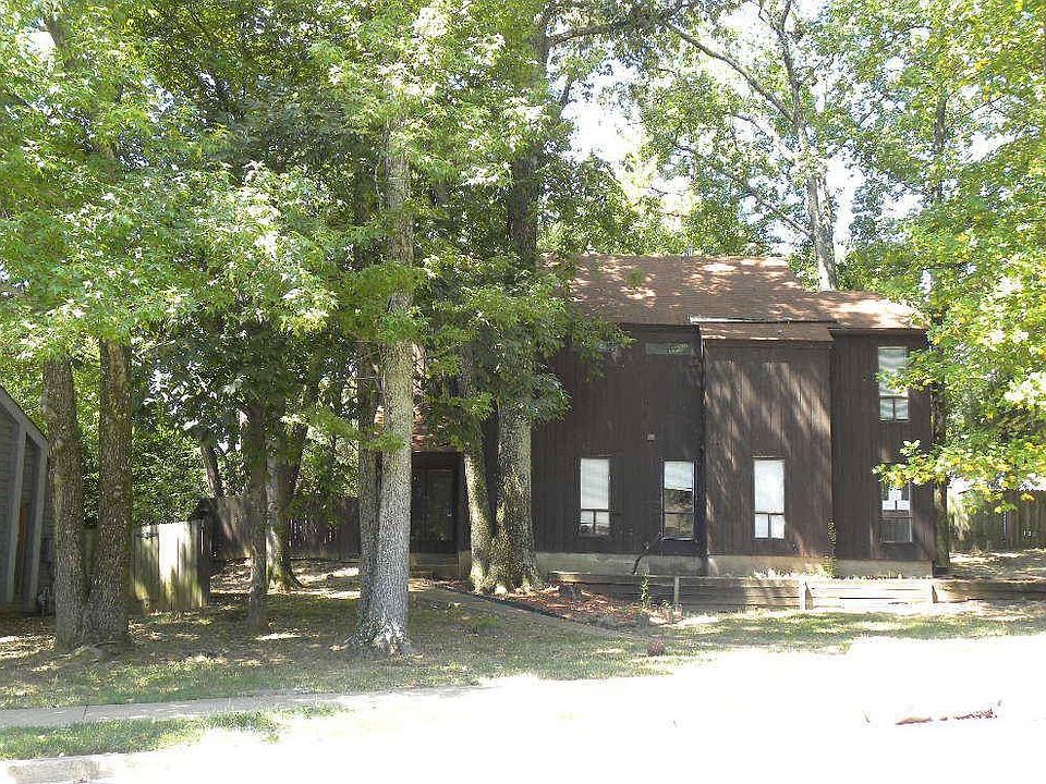 3393 Hanna Dr, Memphis, TN 38128