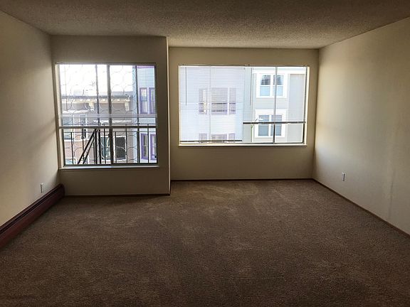 2nd image of 1537 Jones St APT 302