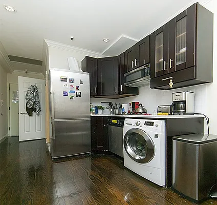 Rented by Voro New York | media 10