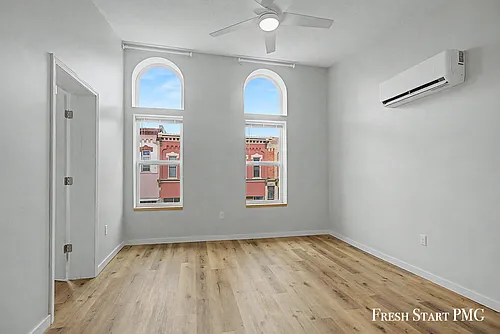 134 Maple St Photo 1