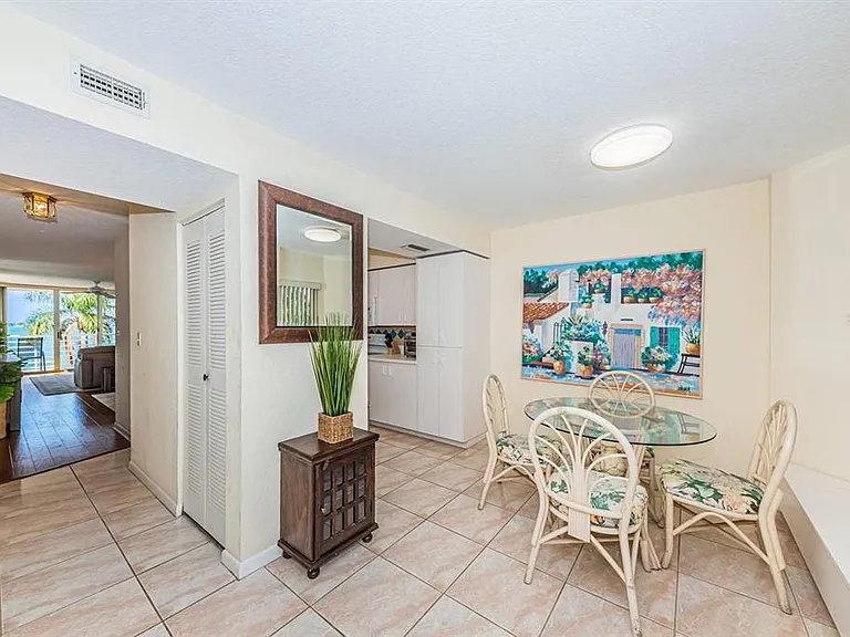 6105 Bahia Del Mar Cir #382 — Photo 6