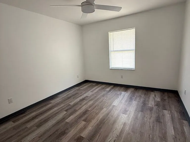 14040 SW 33rd Court Rd — Photo 10