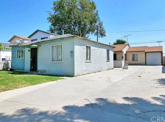 5th image of 22120 Violeta Ave